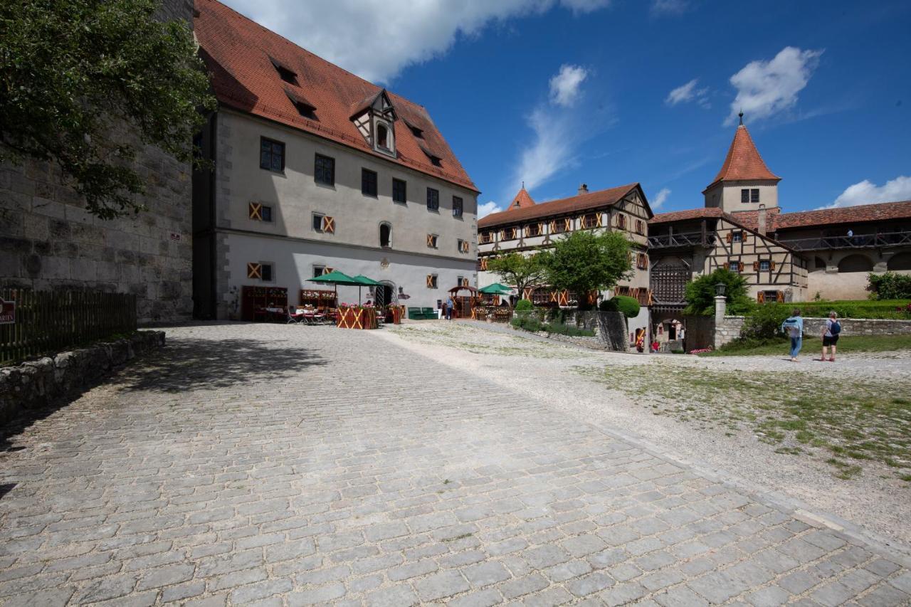 Schlosshotel Harburg エクステリア 写真