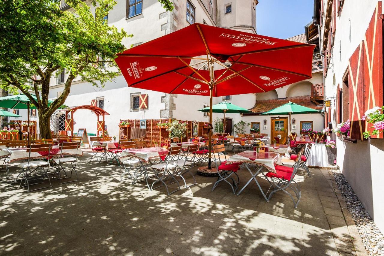 Schlosshotel Harburg エクステリア 写真